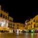 E che dire dello storico palazzo del Sedile, edificato nel 1446 e sede per secoli del governo cittadino, che oggi ospita una pizzeria al piano terra? 